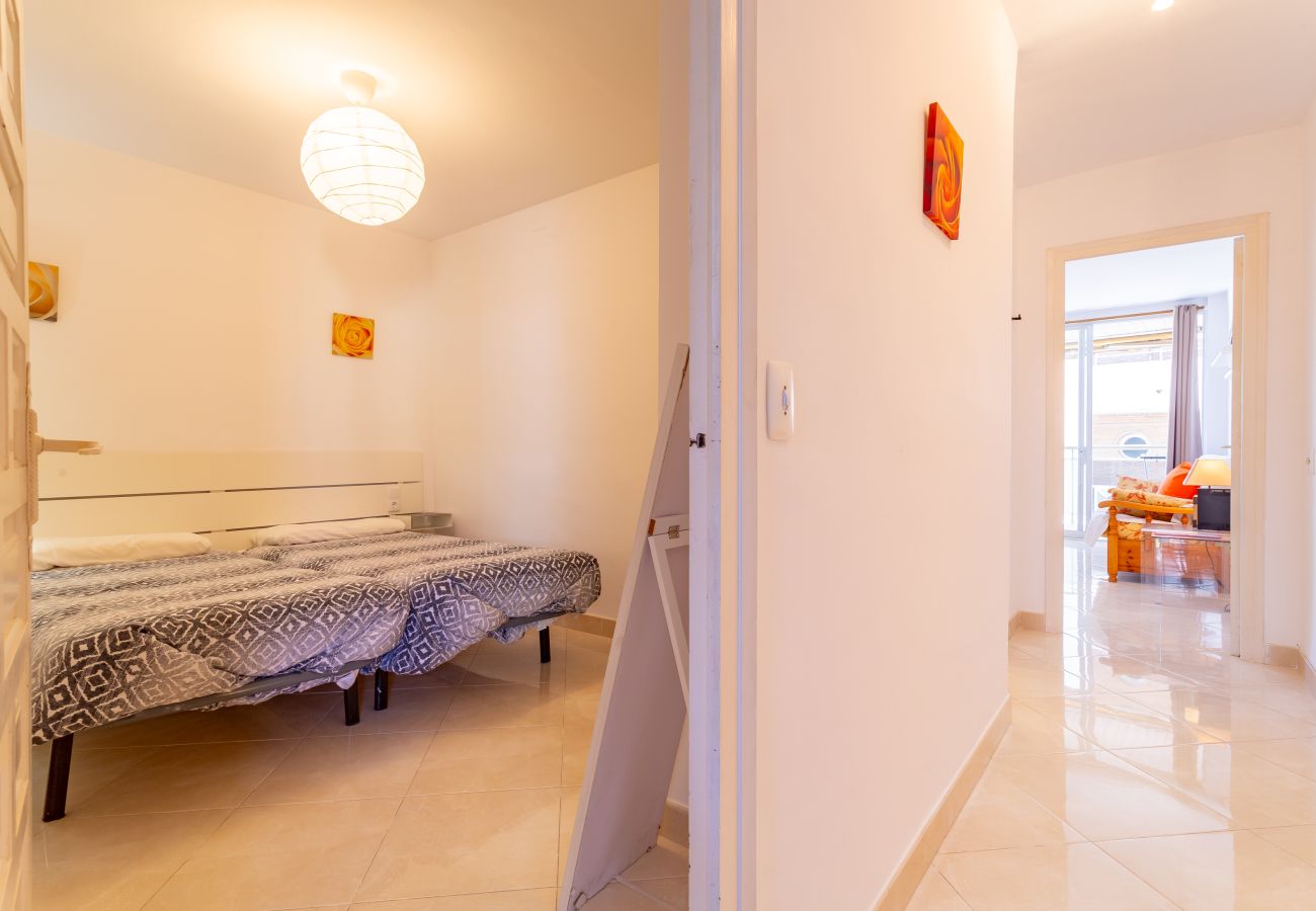 Ferienwohnung in Salou - FMP & MARITIM LAVANDA * WiFi * SEITLICHEM MEERBLICK