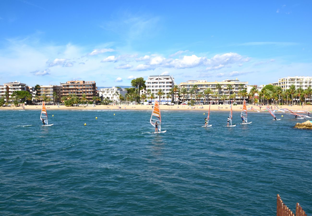 Ferienwohnung in Salou - FMP & MUNTANYA AMBAR  * SEITLICHEM MEERBLICK