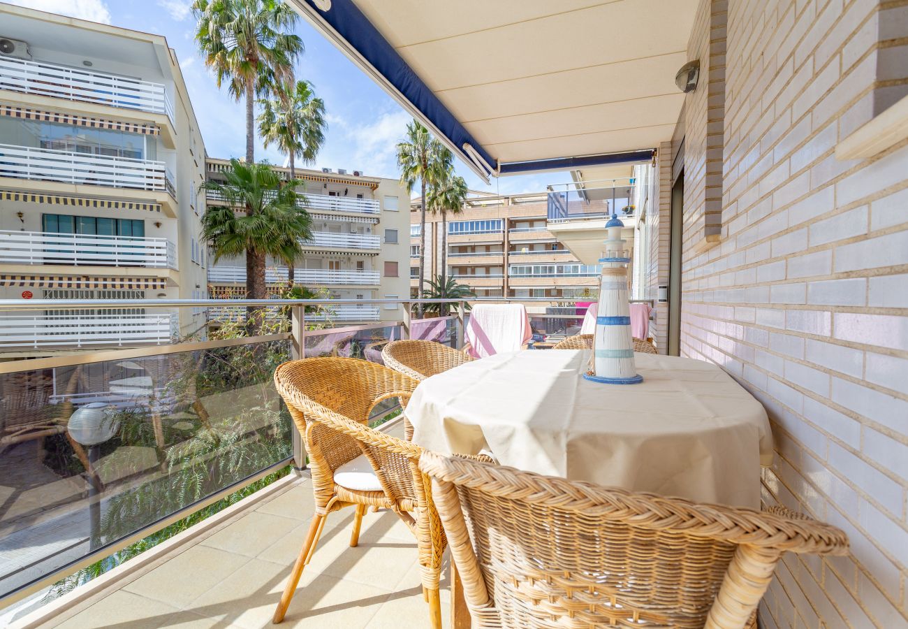 Ferienwohnung in Salou - FMP & MUNTANYA AMBAR  * SEITLICHEM MEERBLICK