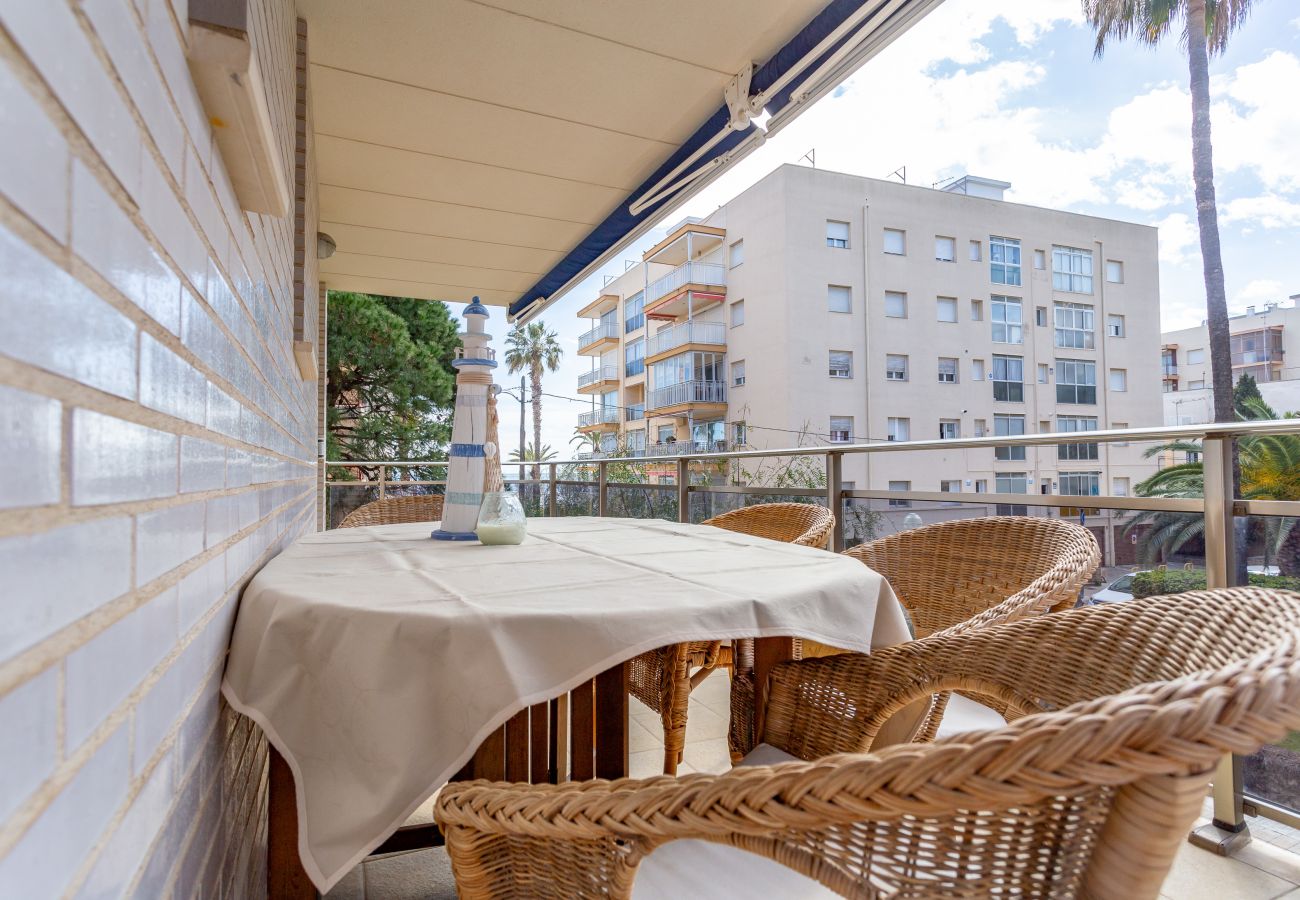 Ferienwohnung in Salou - FMP & MUNTANYA AMBAR  * SEITLICHEM MEERBLICK