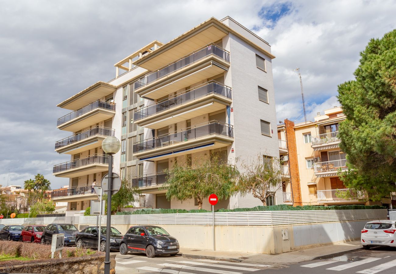 Ferienwohnung in Salou - FMP & MUNTANYA AMBAR  * SEITLICHEM MEERBLICK